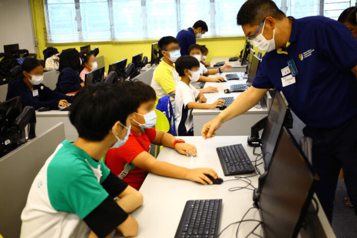 STEM 編程教學助低收入家庭　學員晉身國際大賽決賽成績斐然